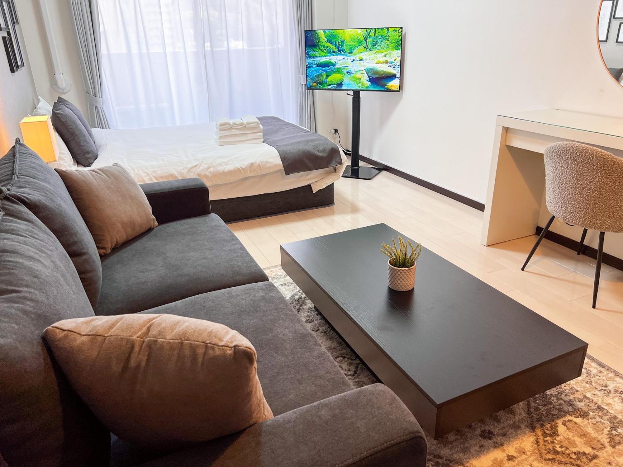 Lion Heiwa Odori Apartment Hiroshima Exterior photo