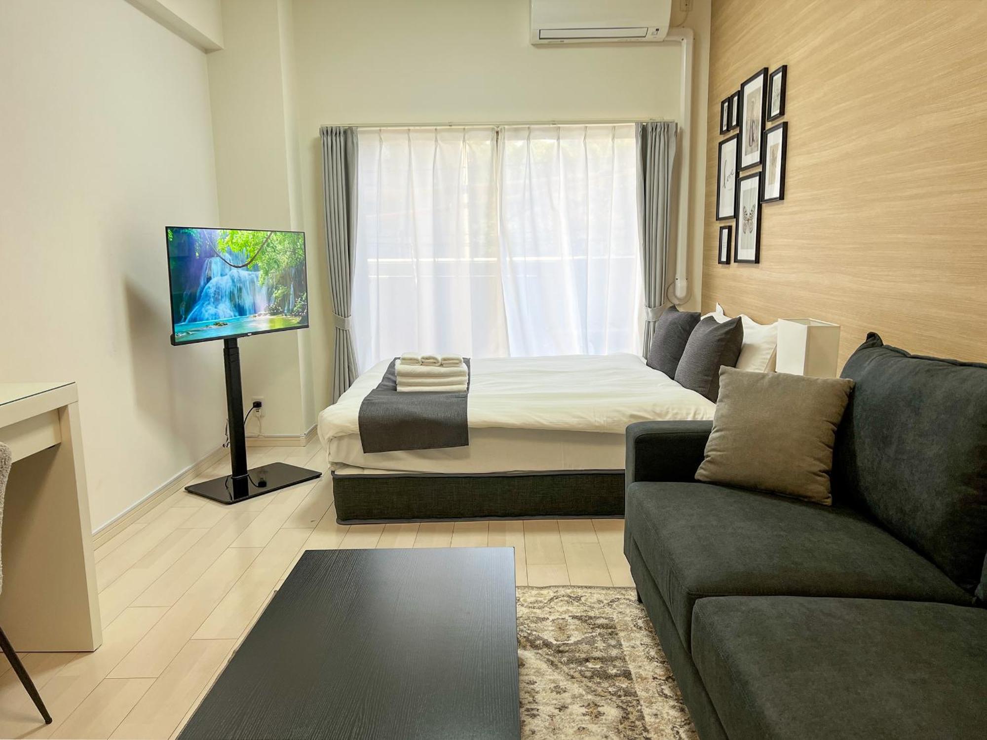 Lion Heiwa Odori Apartment Hiroshima Exterior photo